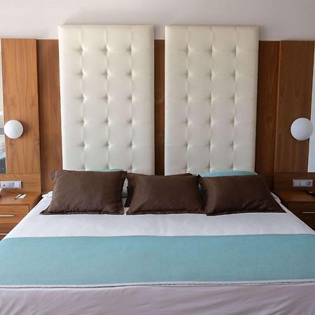 Hotel Ciudad De Ponferrada, Ascend Hotel Collection Ngoại thất bức ảnh