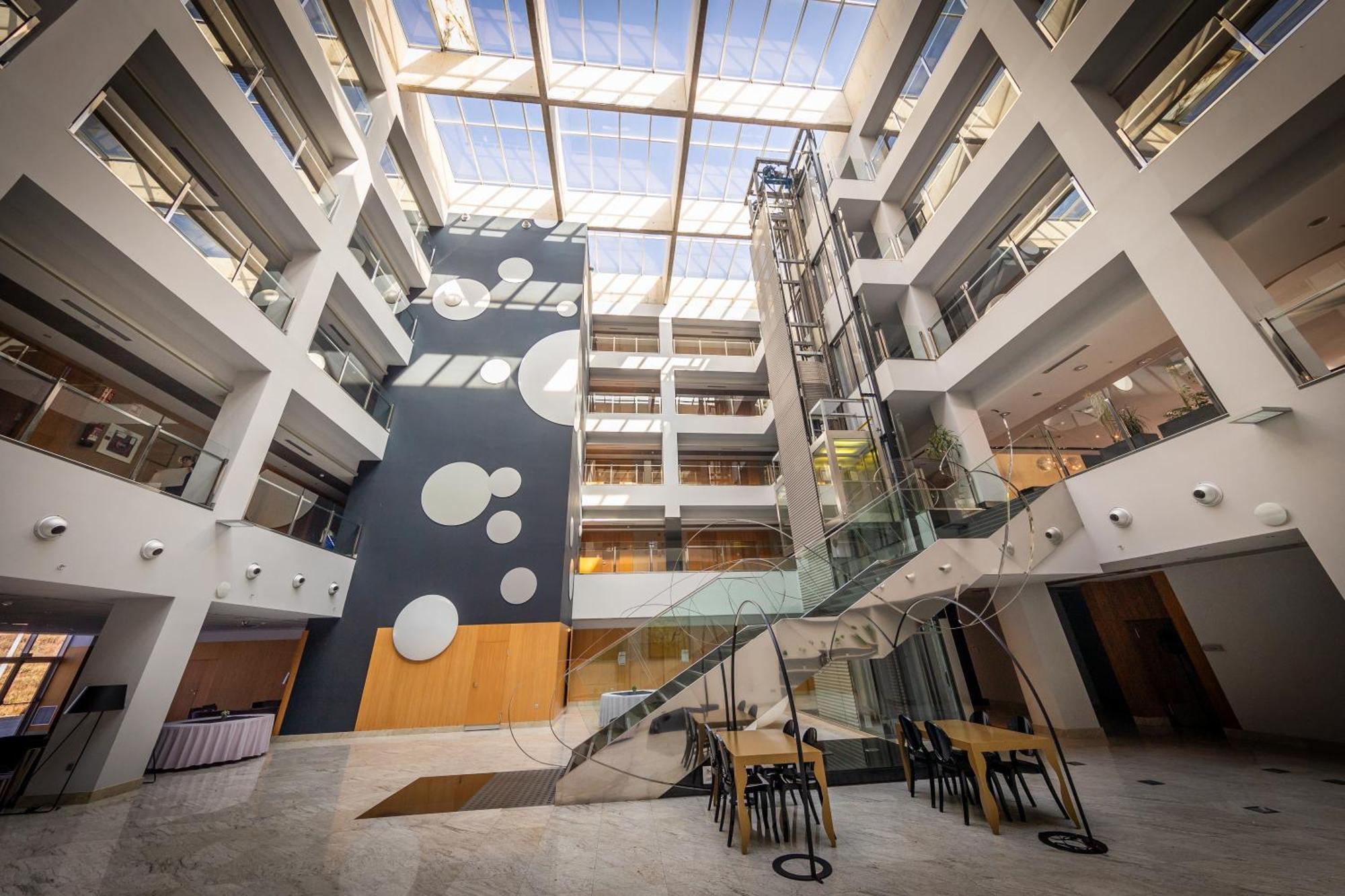 Hotel Ciudad De Ponferrada, Ascend Hotel Collection Ngoại thất bức ảnh