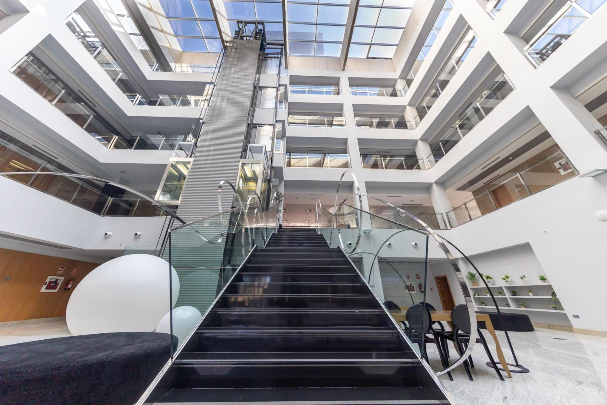 Hotel Ciudad De Ponferrada, Ascend Hotel Collection Ngoại thất bức ảnh
