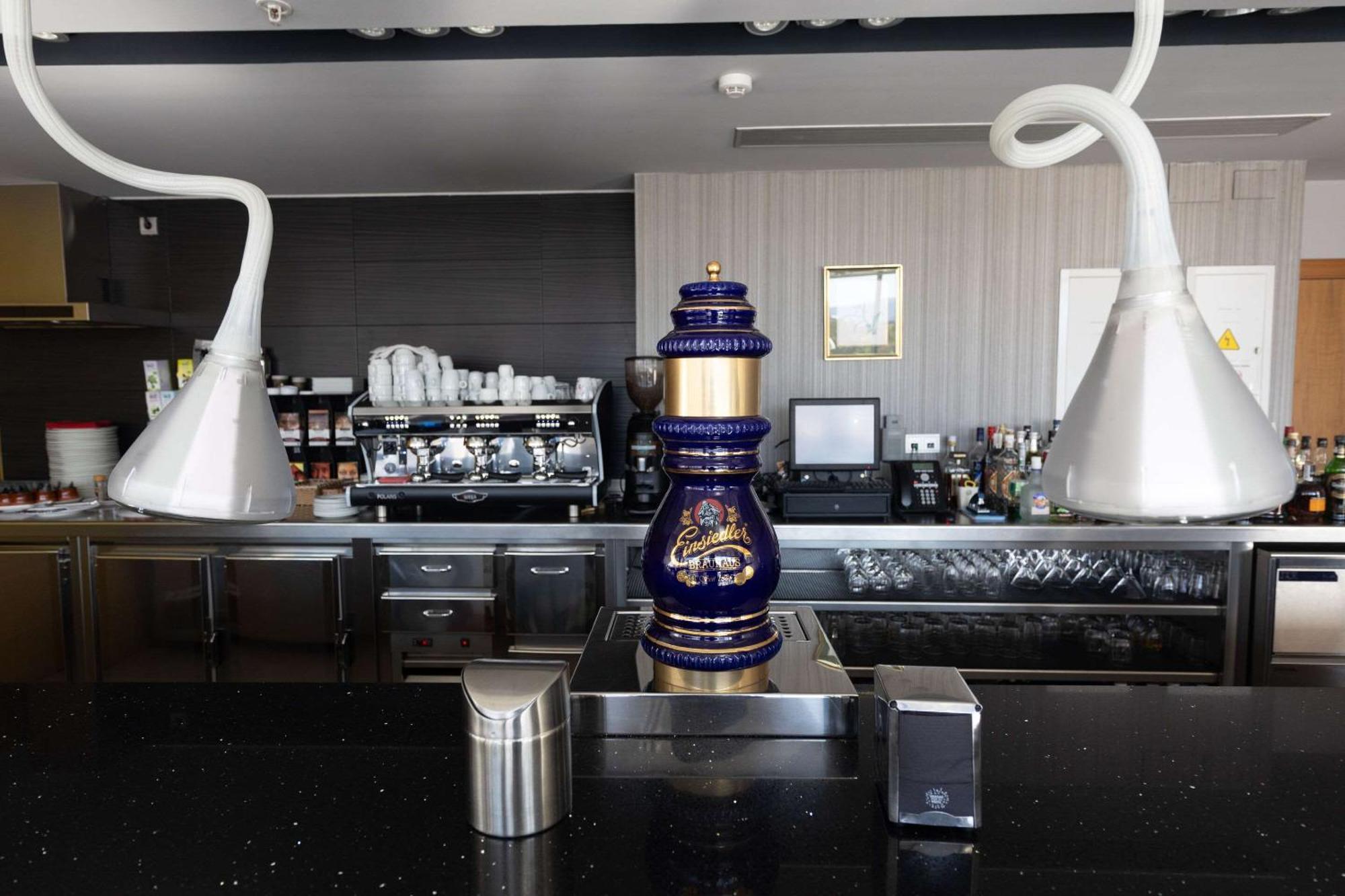 Hotel Ciudad De Ponferrada, Ascend Hotel Collection Ngoại thất bức ảnh